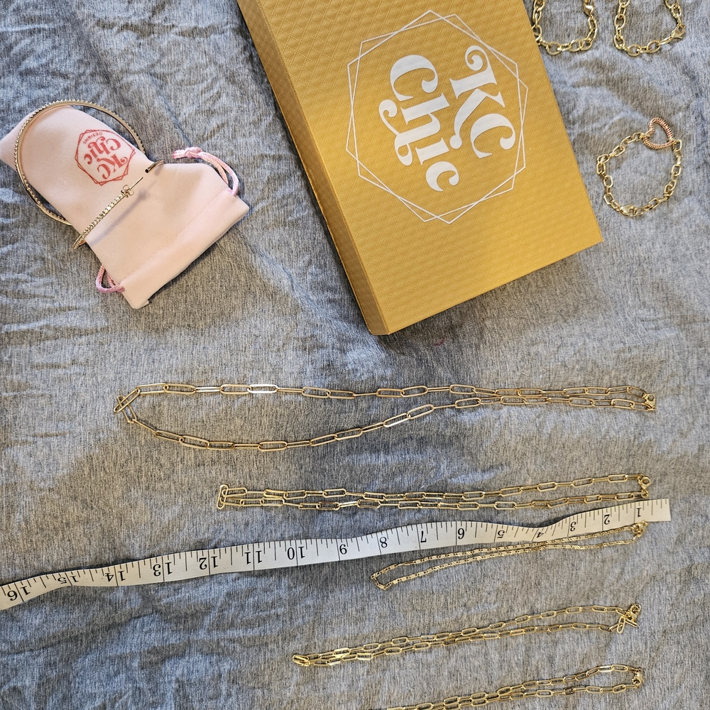 chic Gold Chain Necklace and Bracelet Set